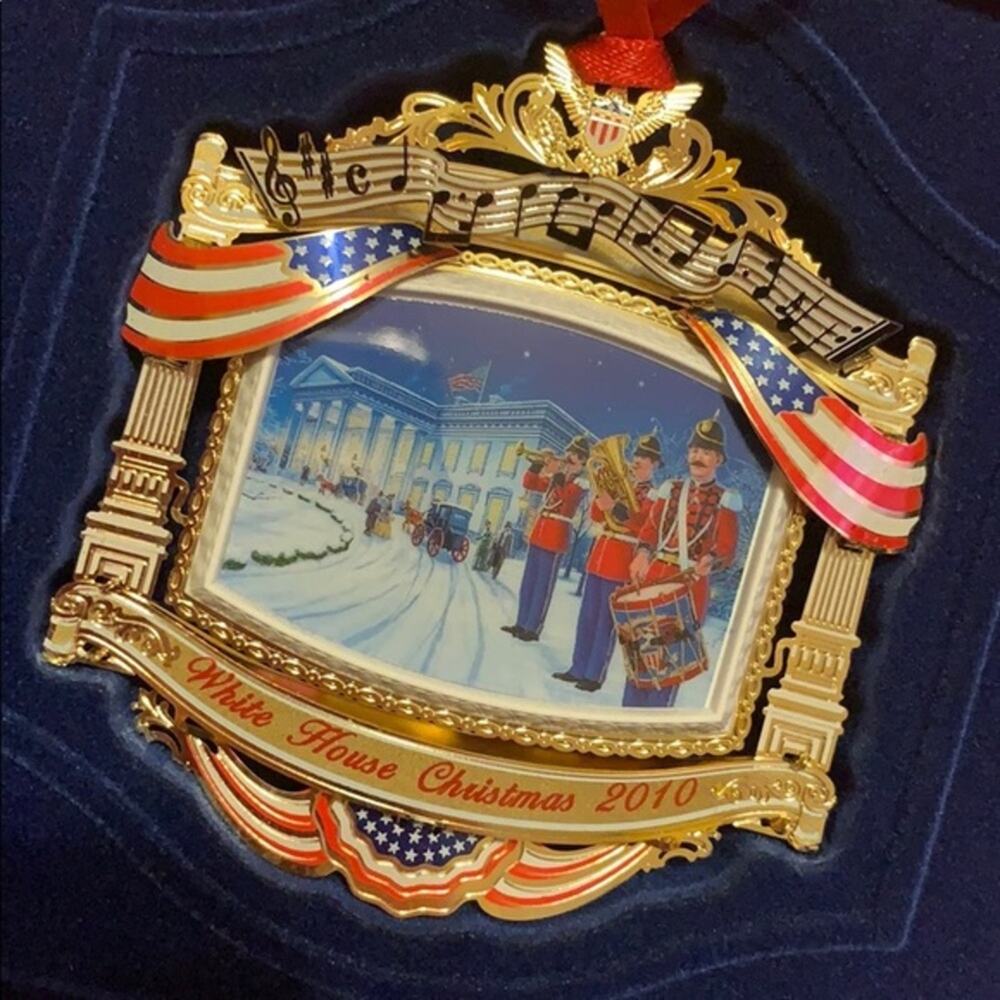 2010 White House Christmas Ornament Stars and Stripes Forever In Box